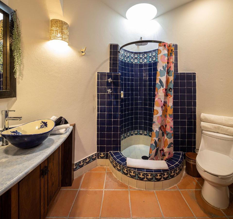 Rooftop Jacuzzi! Country-Style 4 Bedroom Cottage San Miguel de Allende Exterior photo